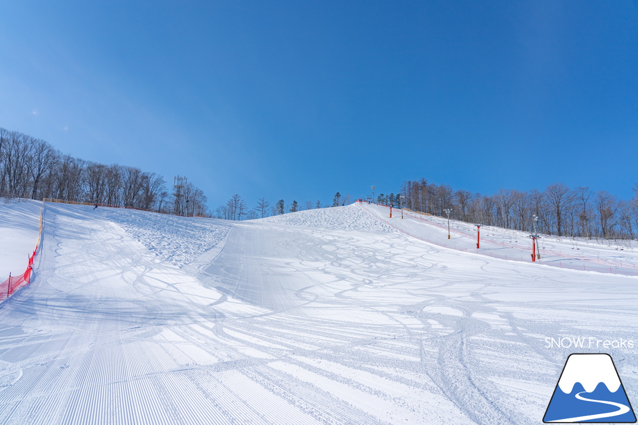 オホーツク・ローカルスキー場巡り。｜晴天粉雪の『佐呂間町営スキー場』から流氷を望む『湧別町五鹿山スキー場』へ！